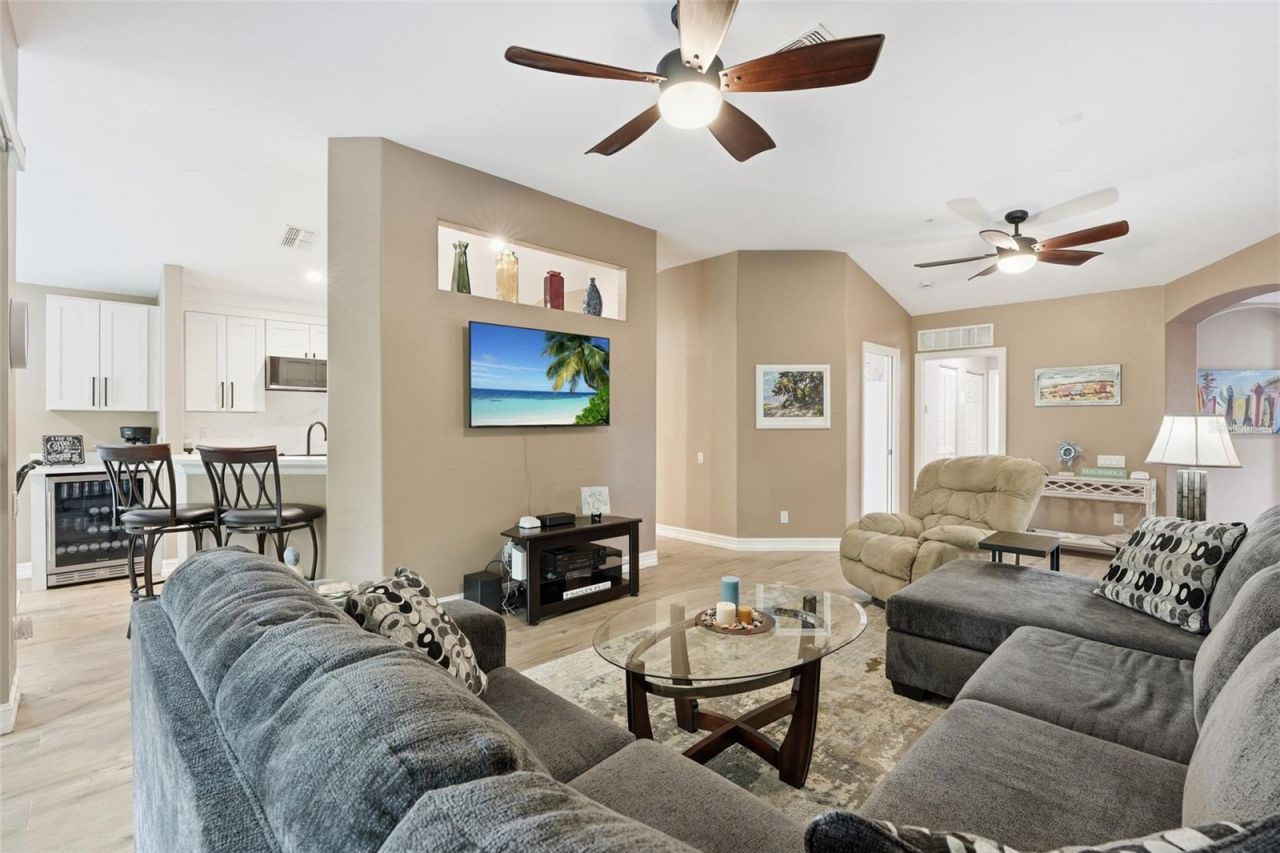 710 Tarpon Cove Drive, Unit 203, Naples, FL 34110 Photo
