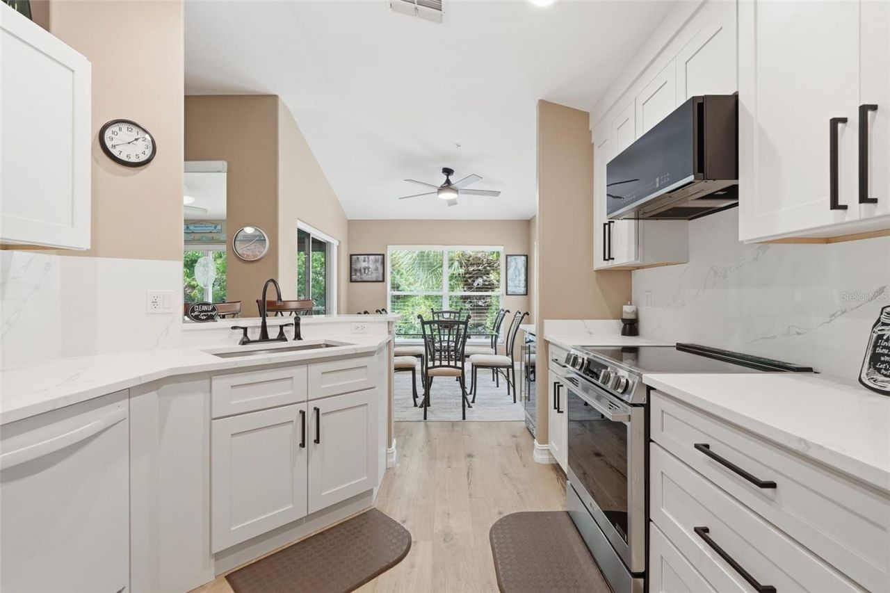 710 Tarpon Cove Drive, Unit 203, Naples, FL 34110 Photo