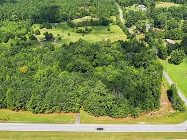 3686 Buchanan Highway , Cedartown, GA 30125