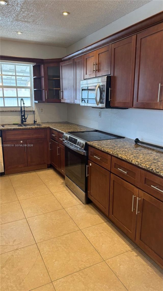7672 Kismet St, Miramar, FL 33023 Photo