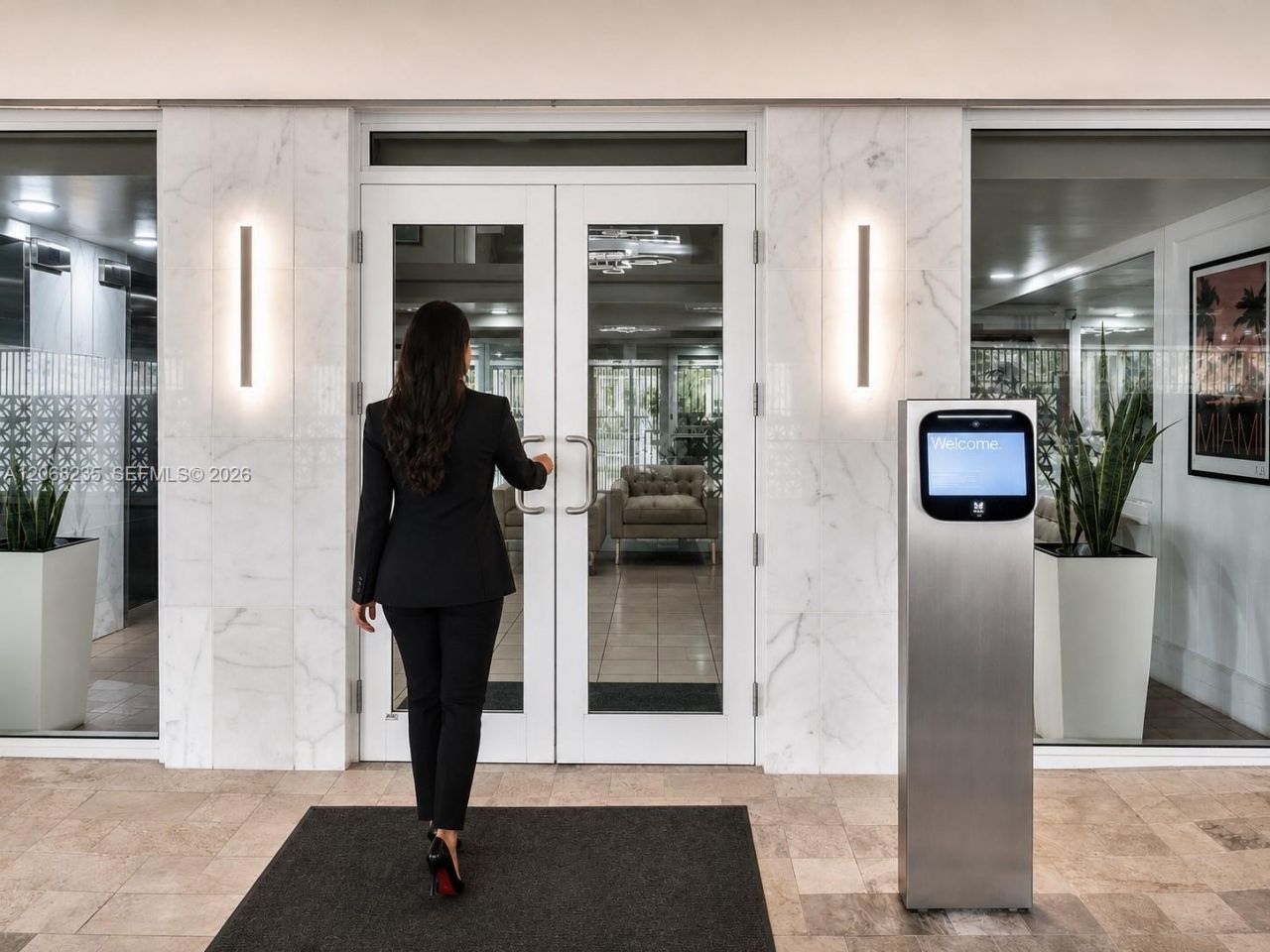 401 Ocean Dr, Unit 303, Miami Beach, FL 33139 Photo