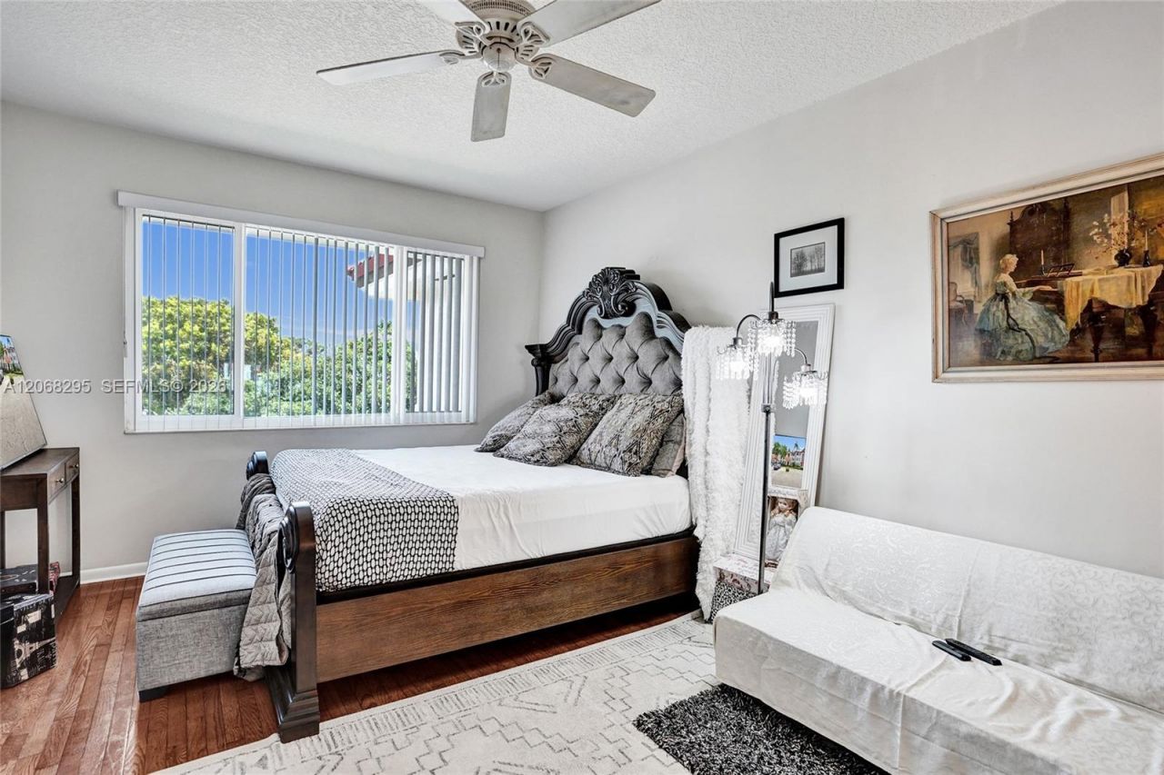102 Half Moon Cir , Unit C3, Hypoluxo, FL 33462 Photo