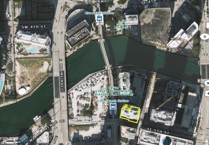 41 SE 5th St, Unit 2310, Miami, FL 33131 Photo