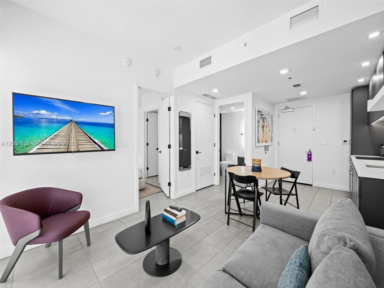 227 NE 2nd St , Unit 2501, Miami, FL 33132 Photo