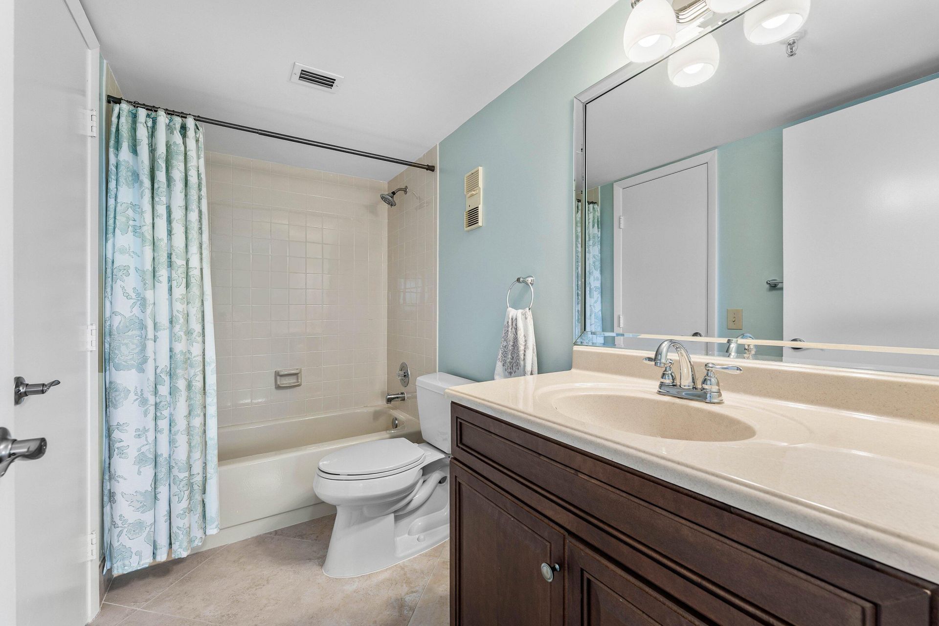 7076 Huntington Lane, Unit 502, Delray Beach, FL 33446 Photo