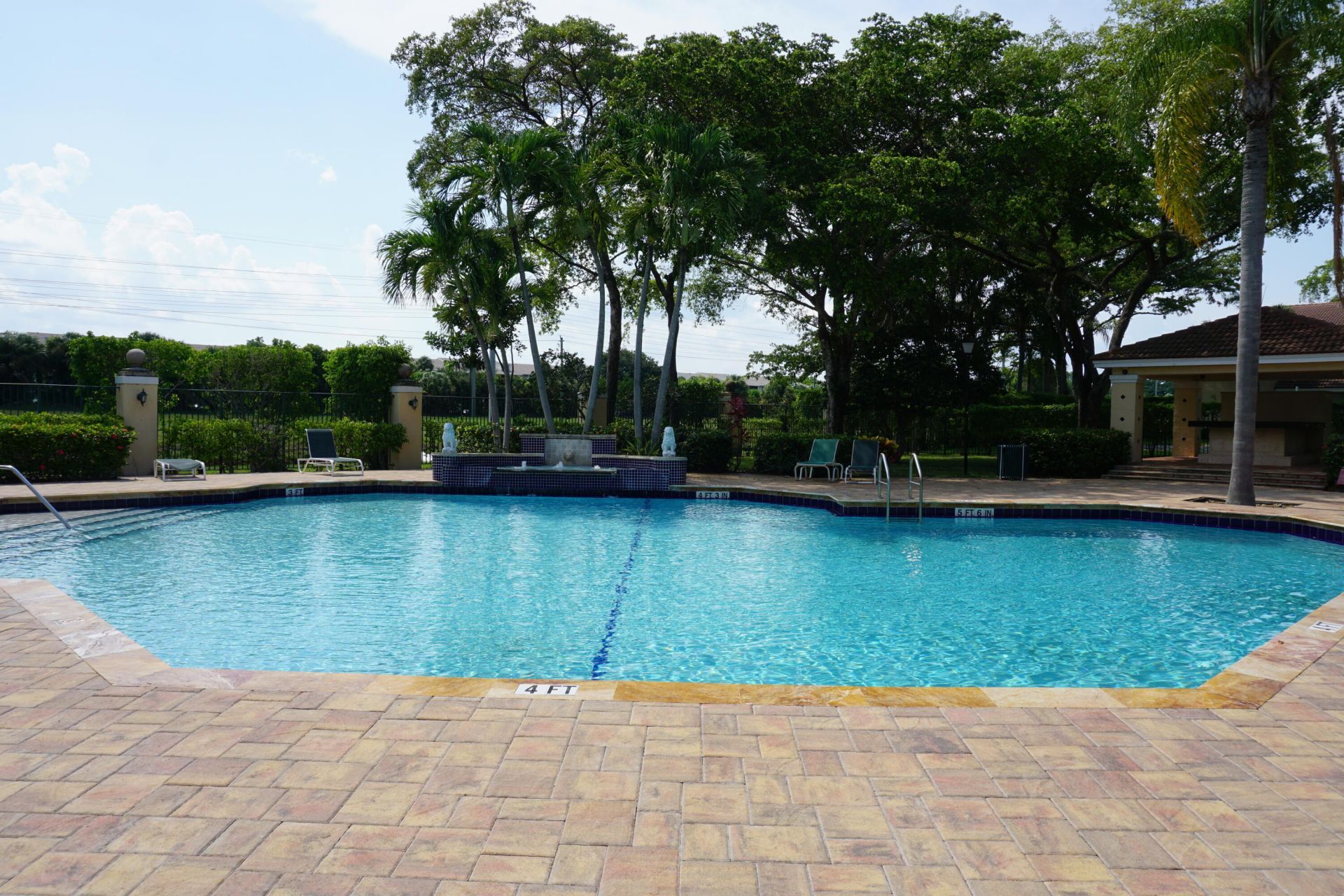 1721 Village Boulevard, Unit 103, West Palm Beach, FL 33409 Photo
