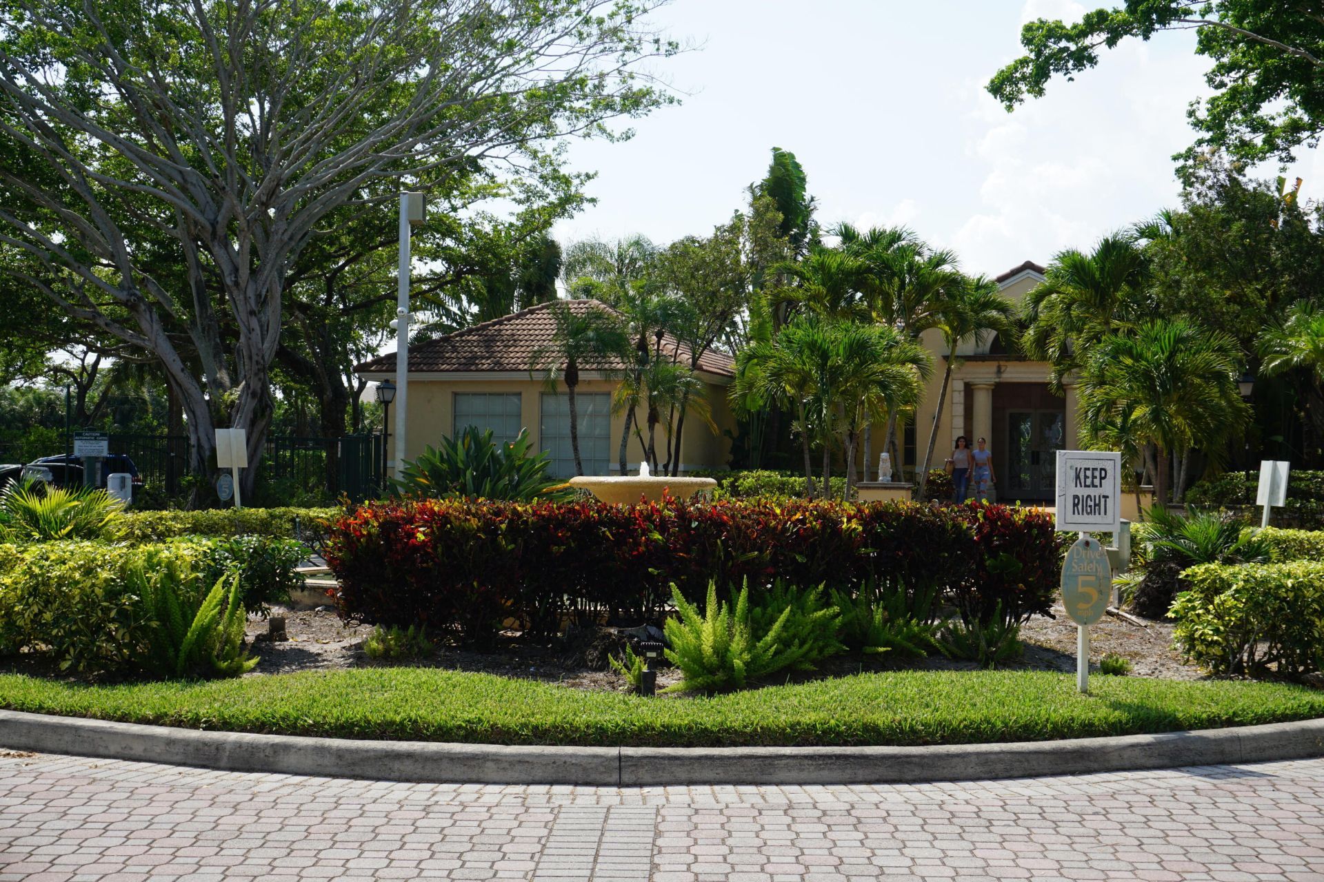 1721 Village Boulevard, Unit 103, West Palm Beach, FL 33409 Photo