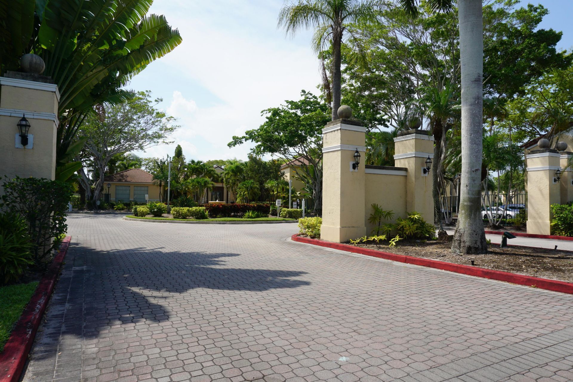 1721 Village Boulevard, Unit 103, West Palm Beach, FL 33409 Photo