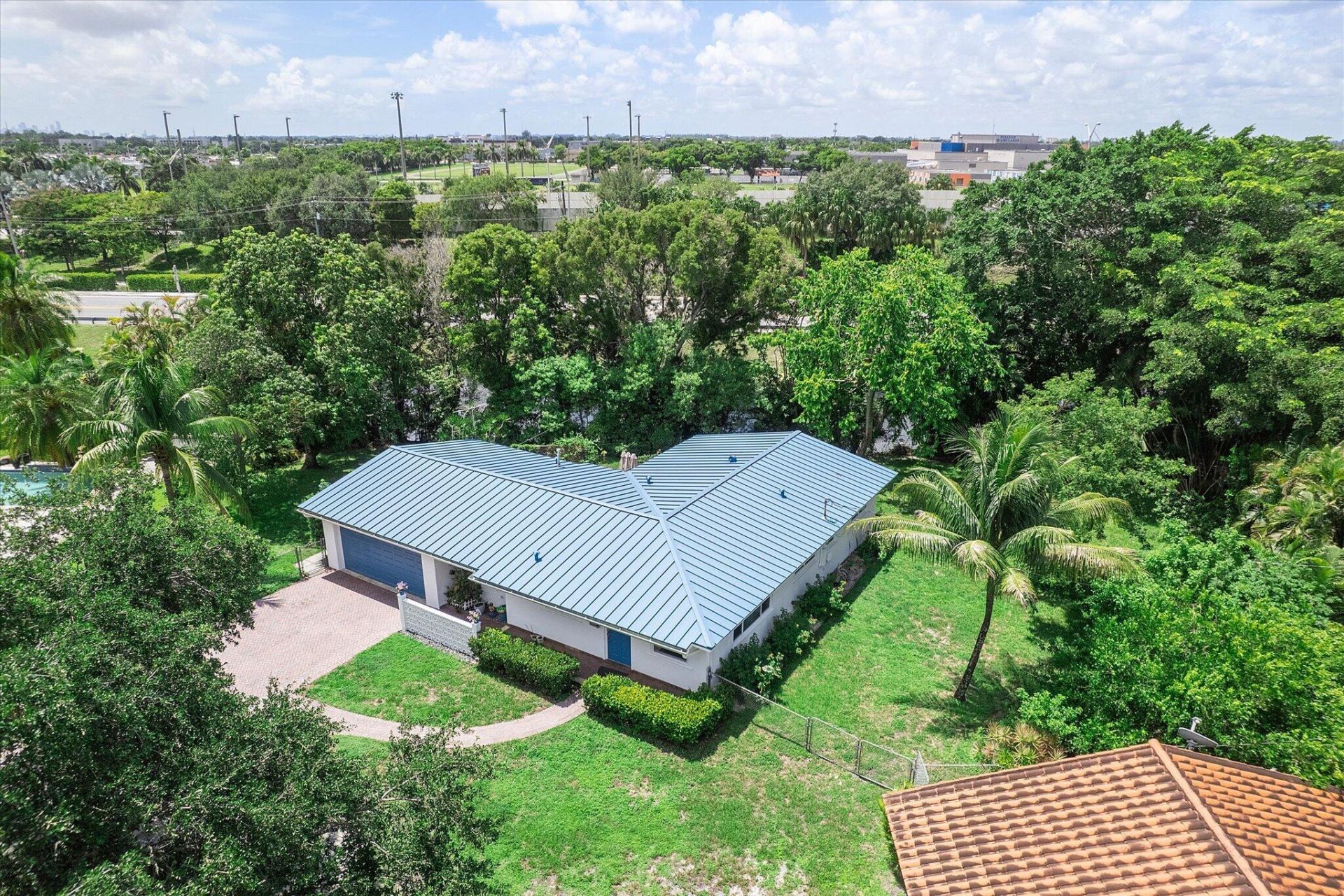 13988 Lake Lure Court, Miami Lakes, FL 33014 Photo