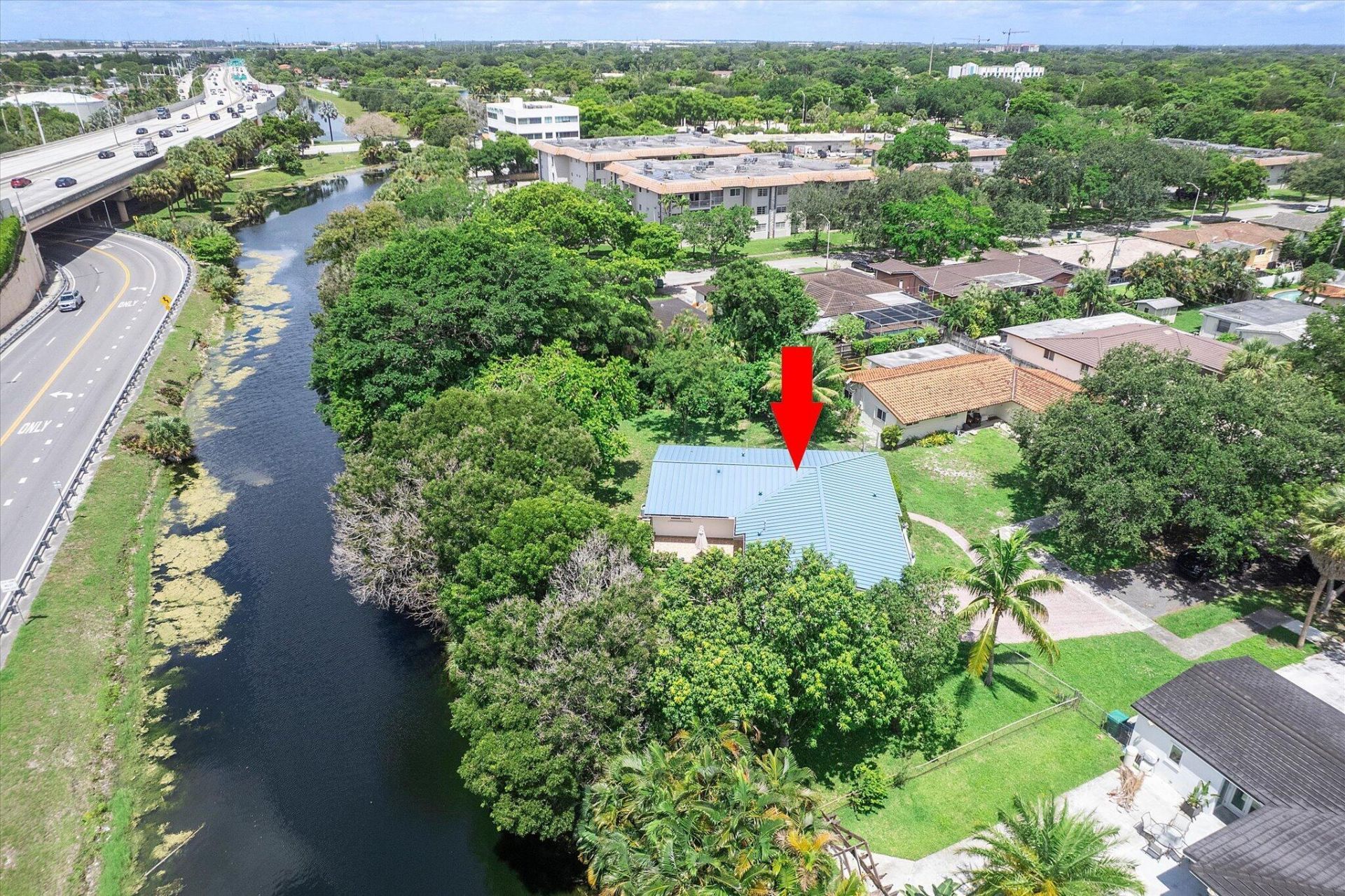13988 Lake Lure Court, Miami Lakes, FL 33014 Photo