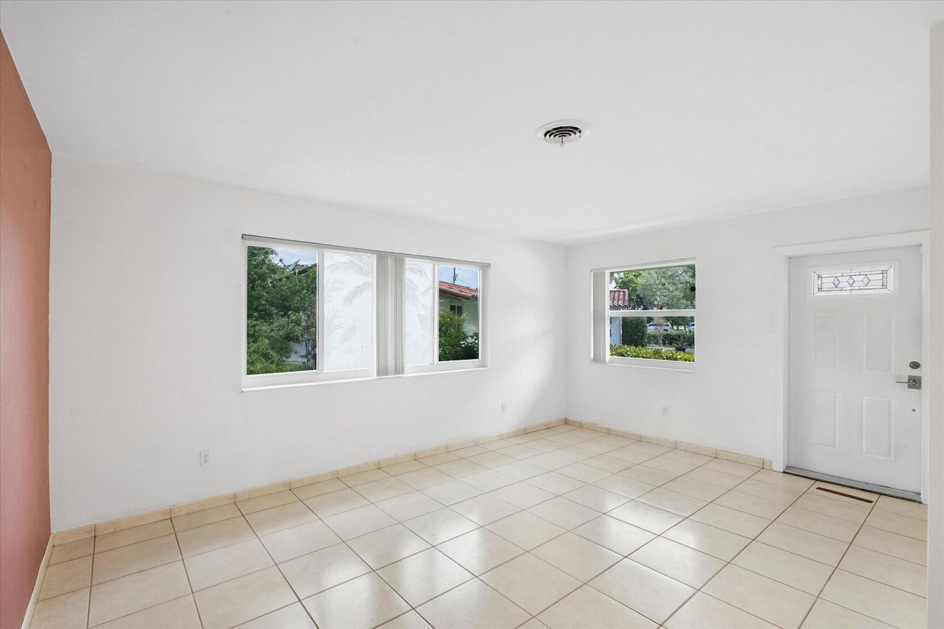 13988 Lake Lure Court, Miami Lakes, FL 33014 Photo