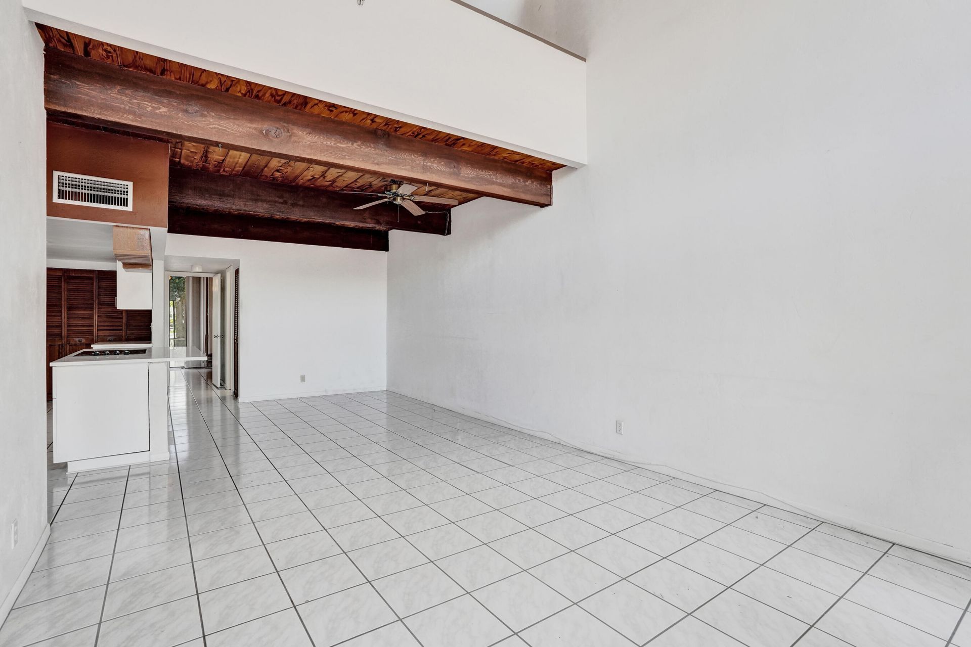 731 E Coco Plum Circle, Unit 4, Plantation, FL 33324 Photo