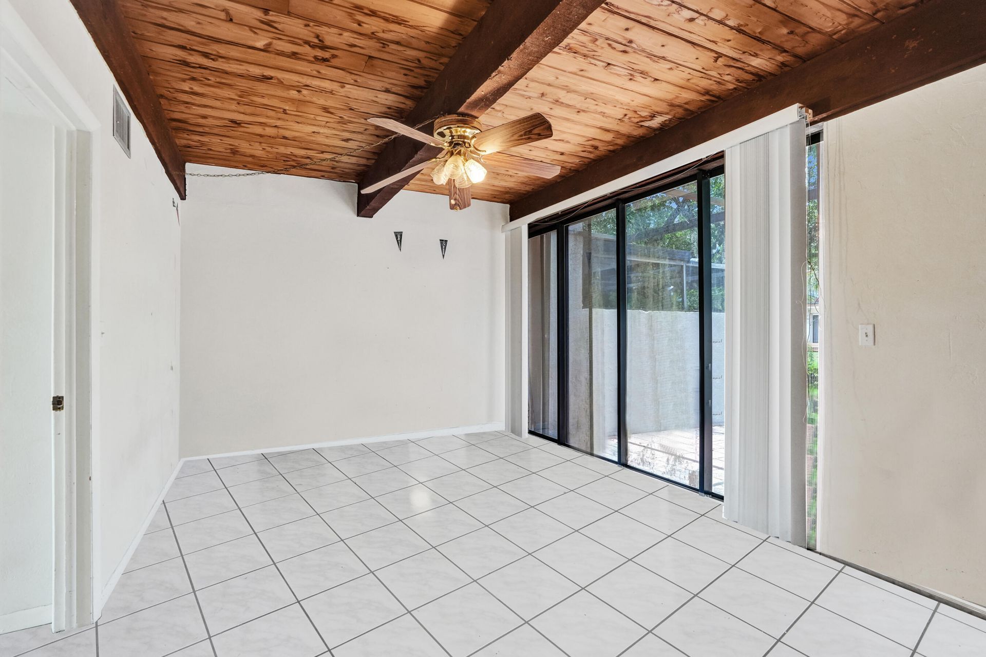 731 E Coco Plum Circle, Unit 4, Plantation, FL 33324 Photo
