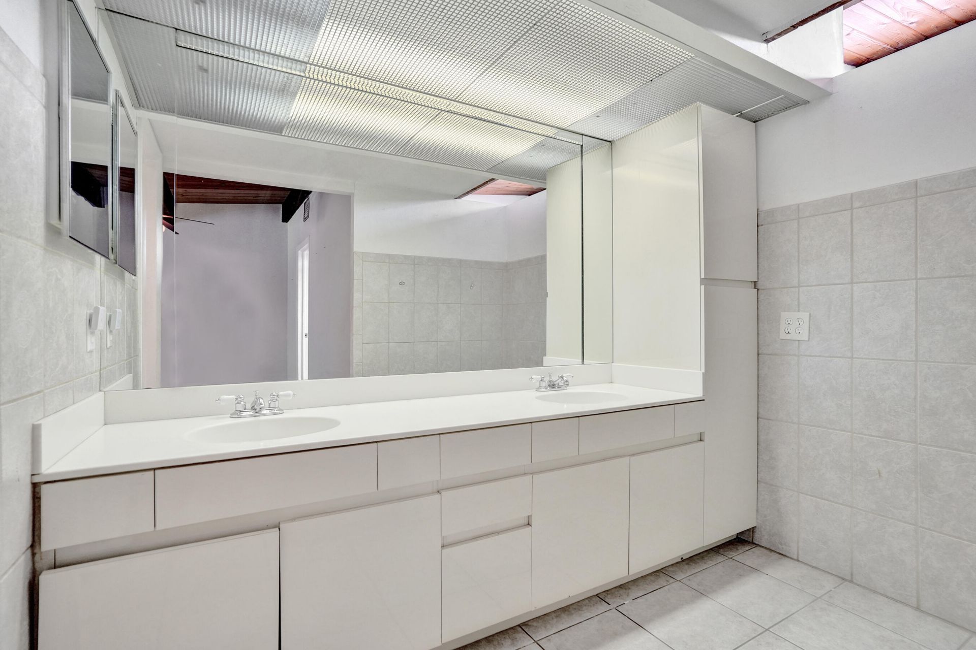 731 E Coco Plum Circle, Unit 4, Plantation, FL 33324 Photo