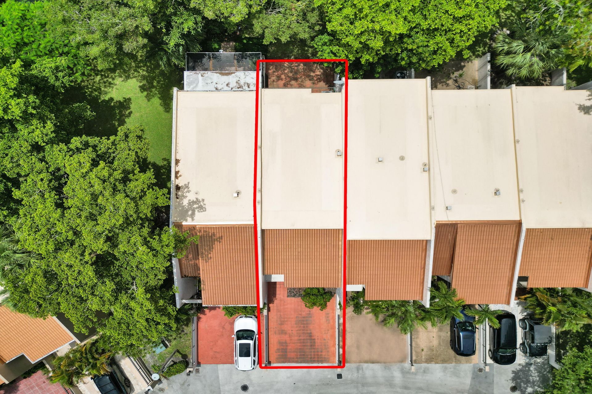 731 E Coco Plum Circle, Unit 4, Plantation, FL 33324 Photo