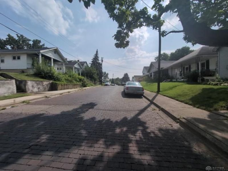 412 Livingston Avenue, Dayton, OH 45410 Photo 4