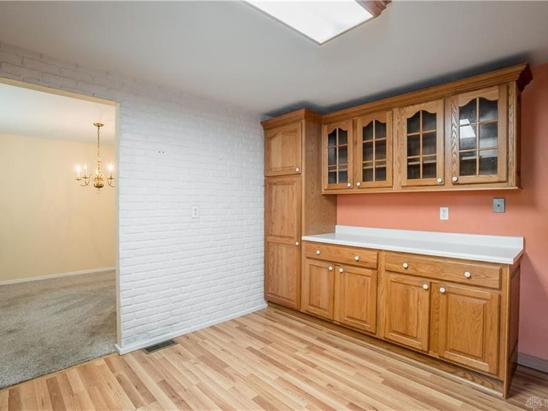301 Topton Drive, Vandalia, OH 45377 Photo 12