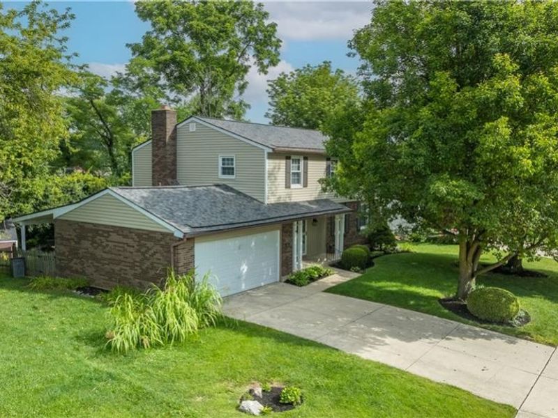 301 Topton Drive, Vandalia, OH 45377 Photo 4