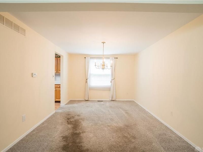 301 Topton Drive, Vandalia, OH 45377 Photo 8