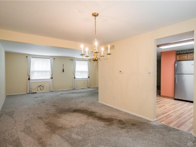 301 Topton Drive, Vandalia, OH 45377 Photo 9
