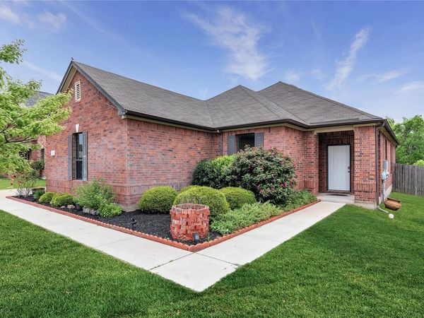 19121 Pencil Cactus DR, Pflugerville, TX 78660