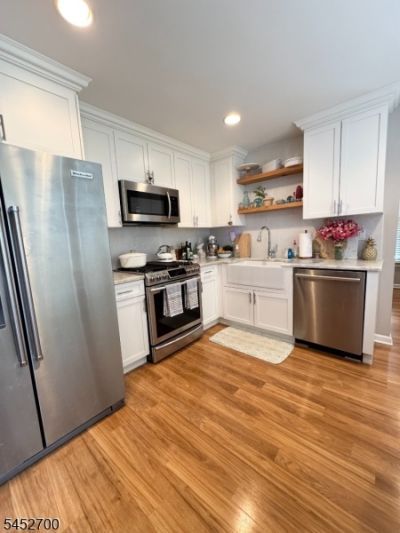 430 Azalea Terrace, Branchburg, NJ 08876 Main Photo