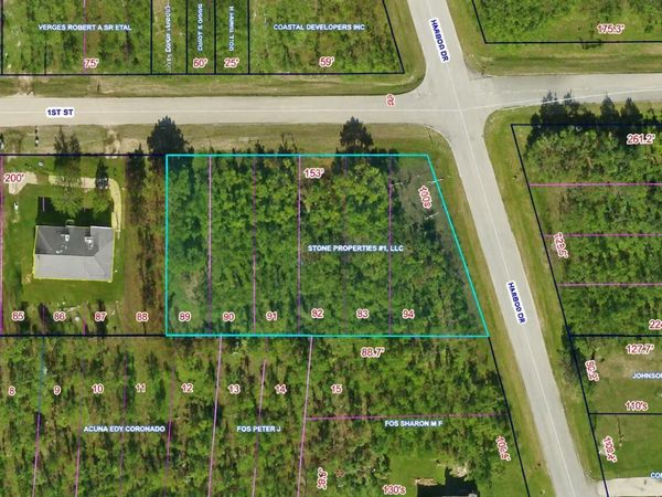 Harbor Drive, Waveland, MS 39576