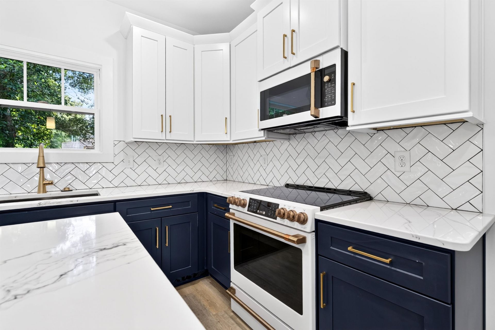 359 Sea Marsh Ave. Photo 11