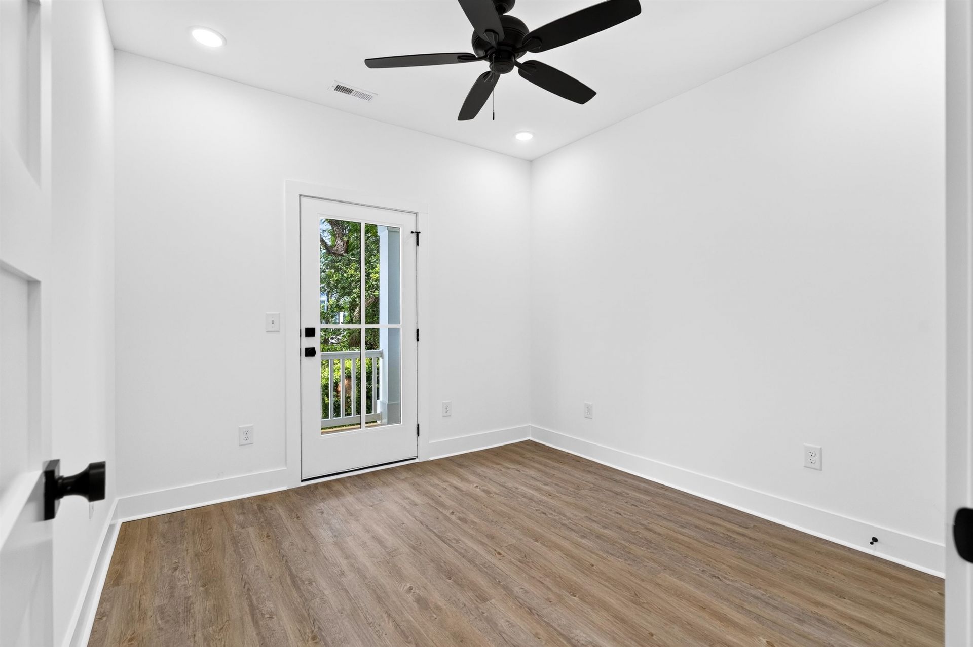 359 Sea Marsh Ave. Photo 34