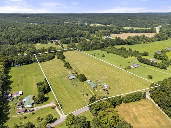 1893 Walnut Grove Rd , Dickson, TN 37055
