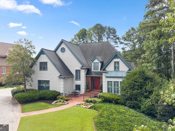 2219 Lattimore Farm Drive NW, Kennesaw, GA 30152