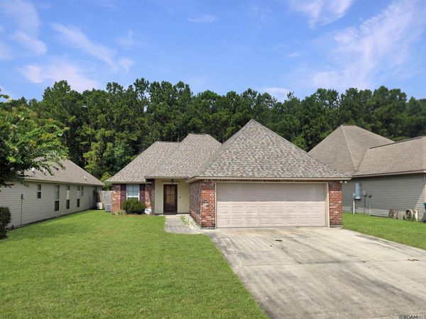 28315 Lake Bistineau Dr, Livingston, LA 70754