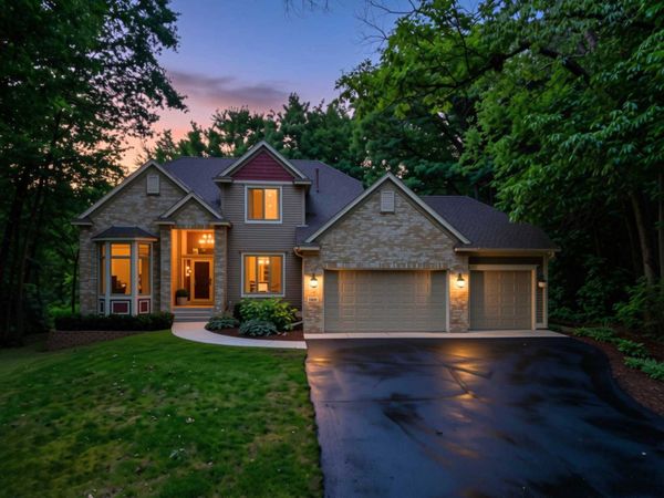 11125 Woods Trail N, Champlin, MN 55316