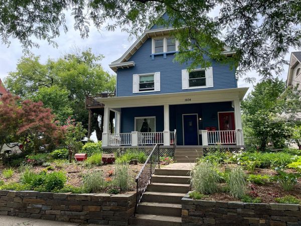 1604 Elliot Avenue, Minneapolis, MN 55404