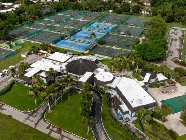 208 Bob O Link WAY, Unit B, NAPLES, FL 34105