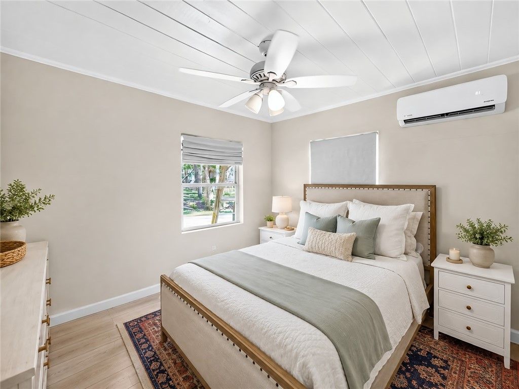 608 Davis Street, Sebastian, FL 32958 Photo