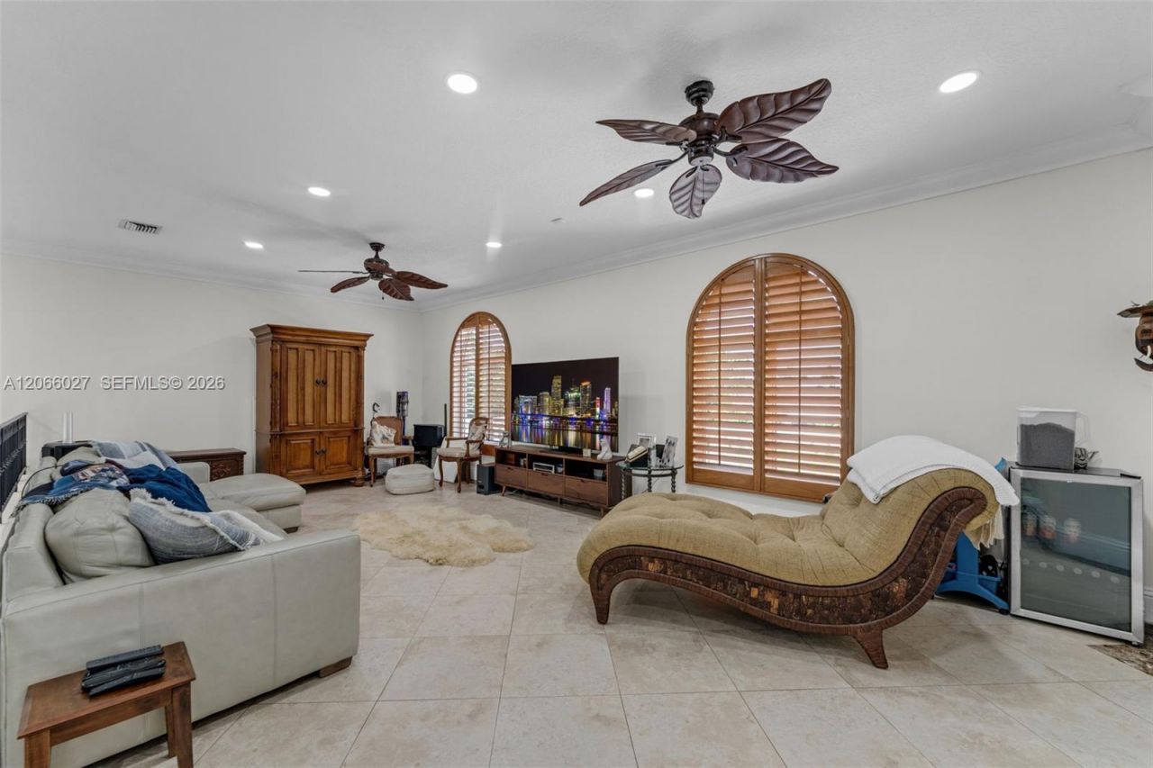 14380 SW 36th St , Miami, FL 33175 Photo