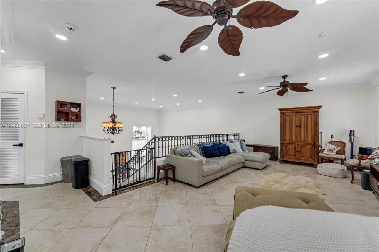 14380 SW 36th St , Miami, FL 33175 Photo