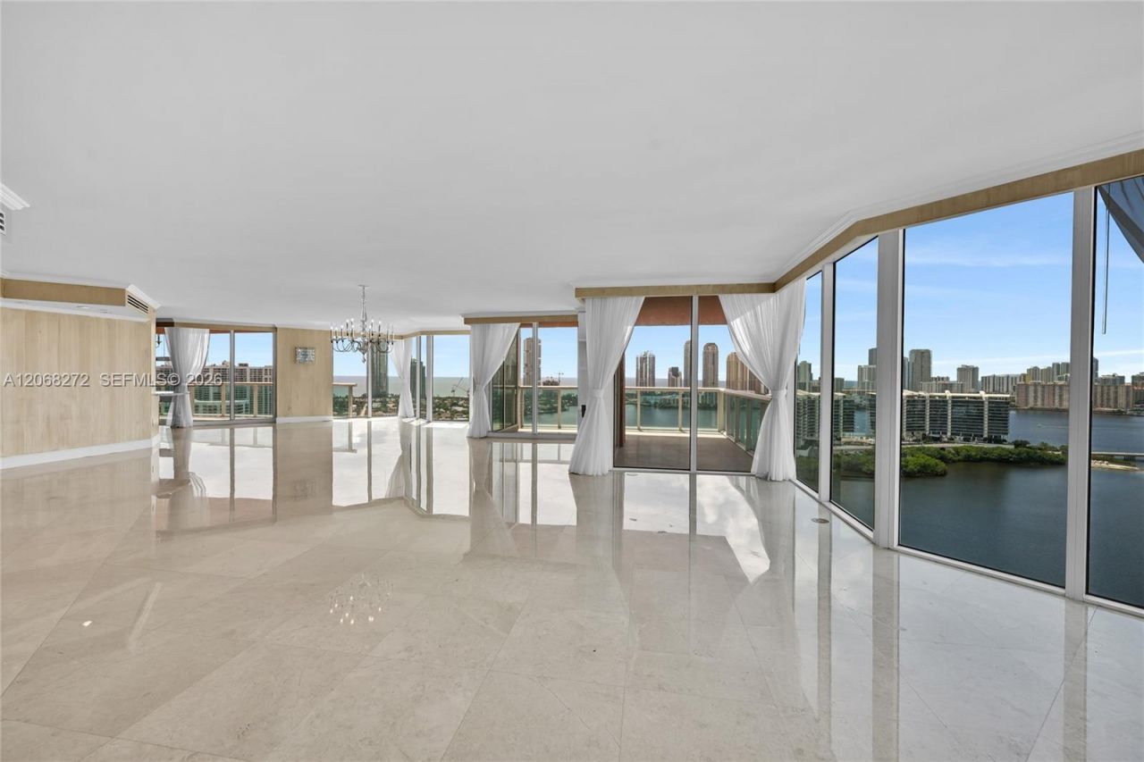 3370 Hidden Bay Dr , Unit 2813, Aventura, FL 33180 Photo