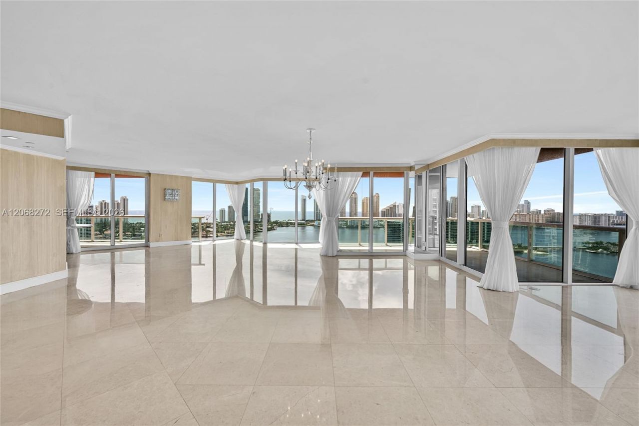 3370 Hidden Bay Dr , Unit 2813, Aventura, FL 33180 Photo