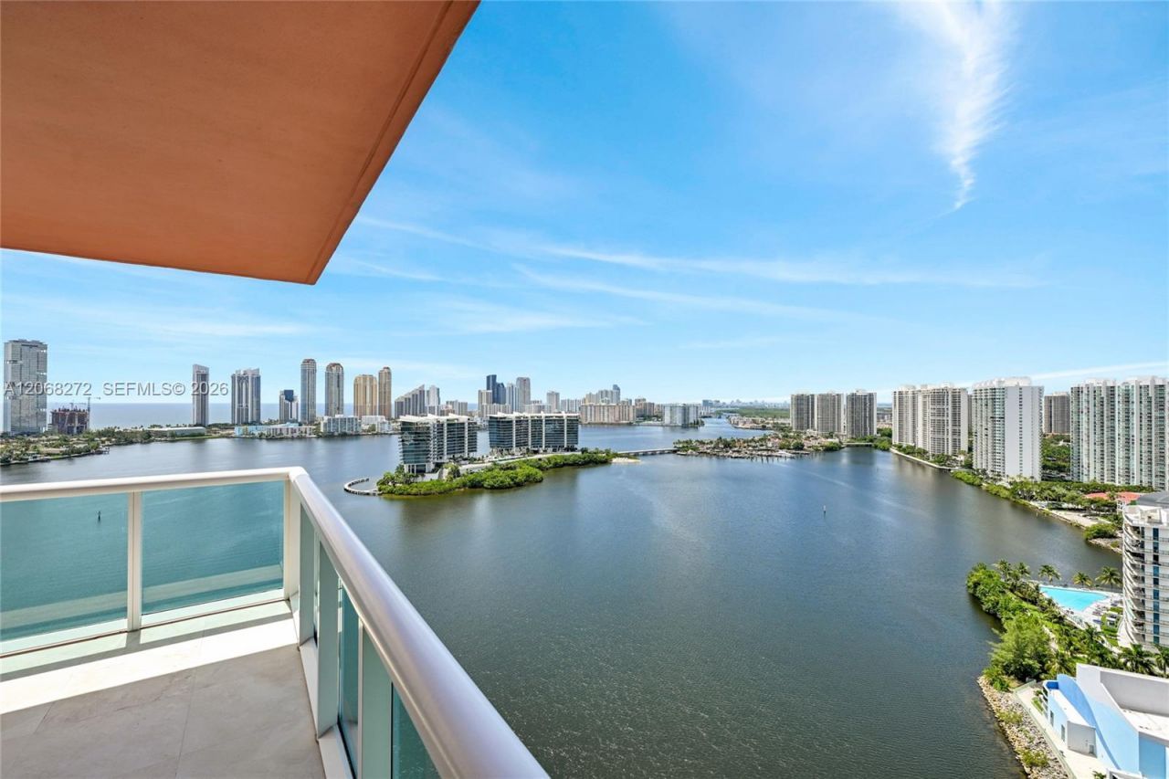 3370 Hidden Bay Dr , Unit 2813, Aventura, FL 33180 Photo