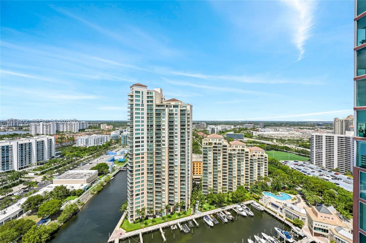 3370 Hidden Bay Dr , Unit 2813, Aventura, FL 33180 Photo