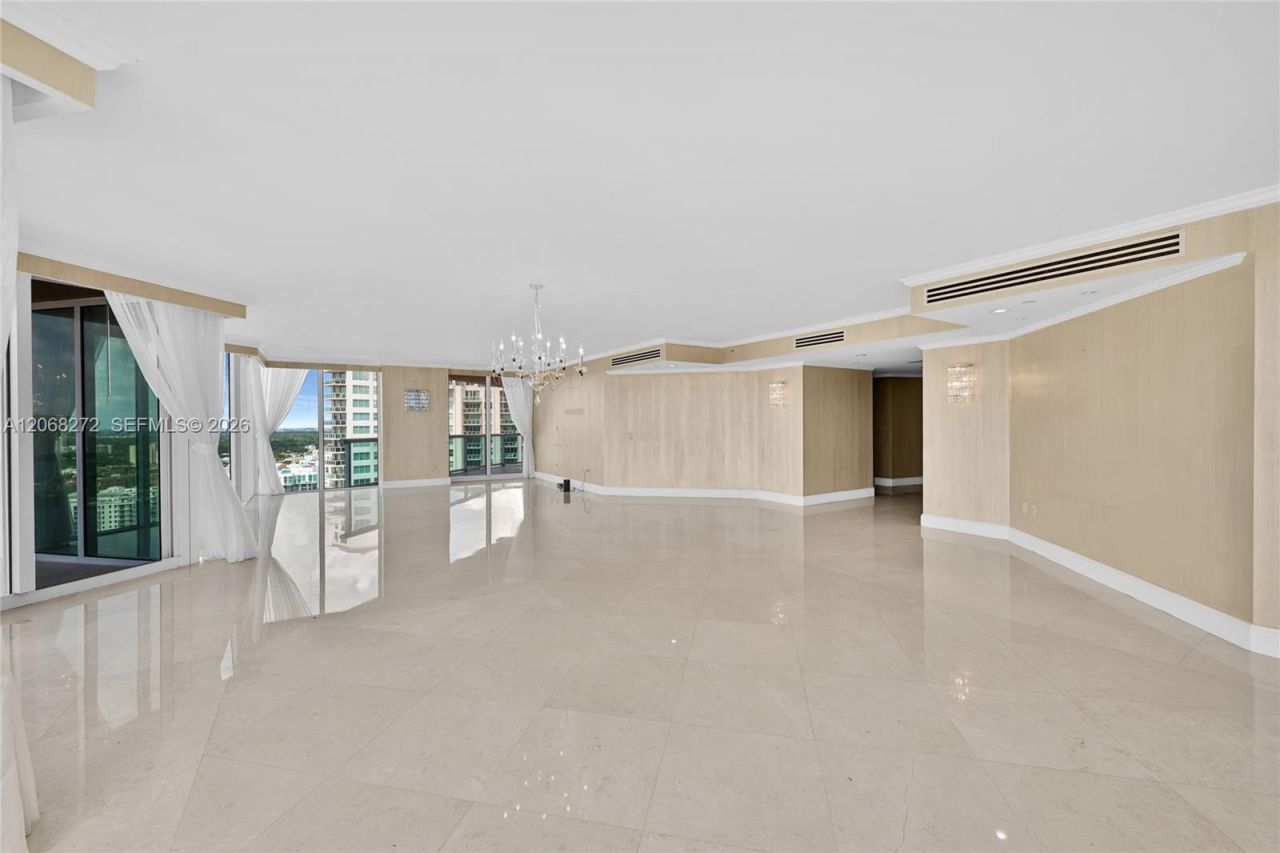 3370 Hidden Bay Dr , Unit 2813, Aventura, FL 33180 Photo