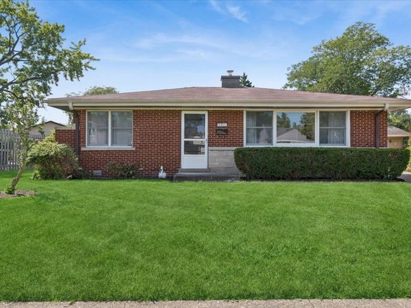 7311 Lake Street, Morton Grove, IL 60053