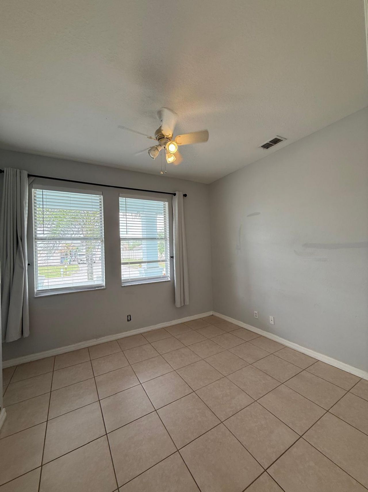 948 SW Jeremko Avenue, Port Saint Lucie, FL 34953 Photo