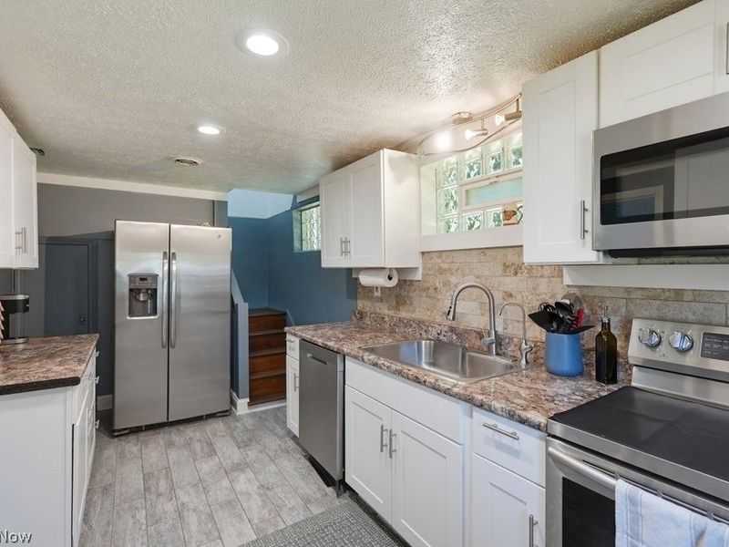 4185 Lake Vista Road , Akron, OH 44319 Photo 19