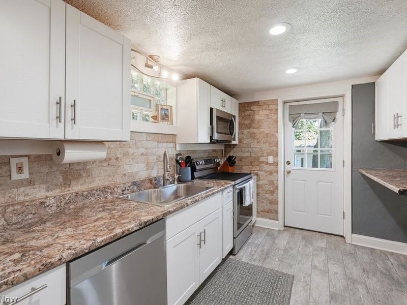 4185 Lake Vista Road , Akron, OH 44319 Photo 21