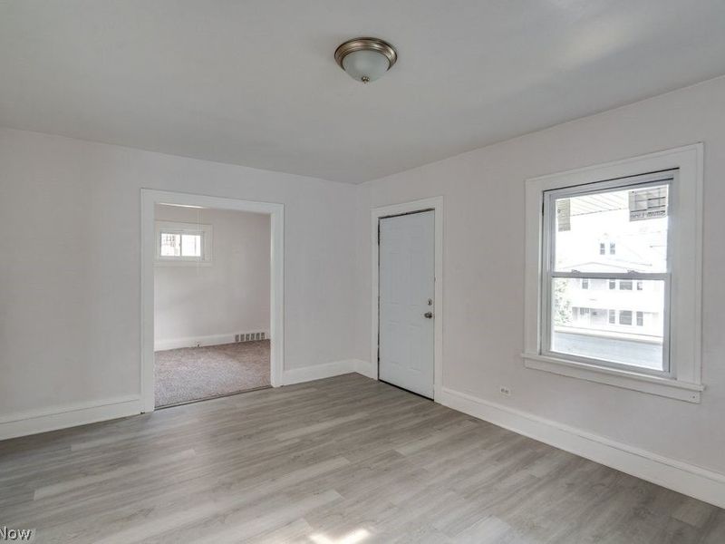 11701 Gay Avenue , Cleveland, OH 44105 Photo 18