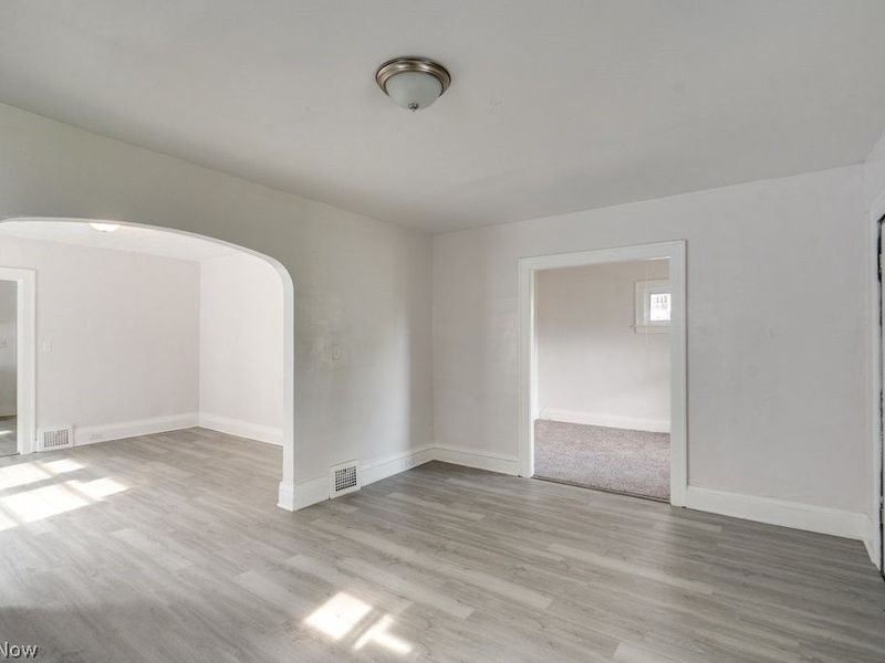 11701 Gay Avenue , Cleveland, OH 44105 Photo 19