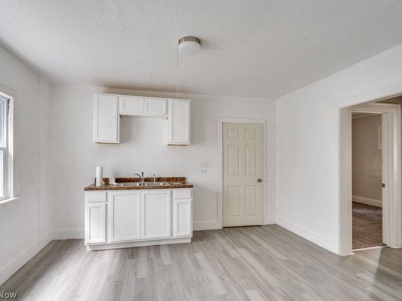 11701 Gay Avenue , Cleveland, OH 44105 Photo 7